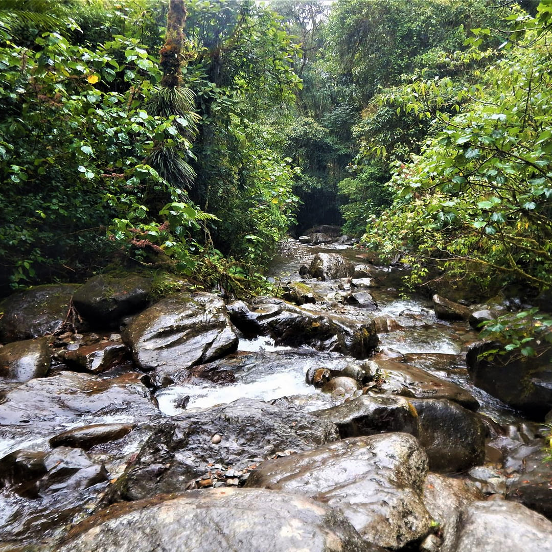 Bhalukjuri Waterfalls